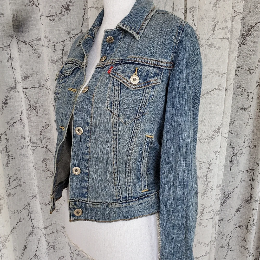 Levi's Denim Jacket - Picture 5 of 10